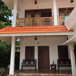 Resort Lemon Dew Beach House, Alleppey Beach